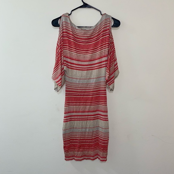 Bebe Dress - Picture 4 of 4